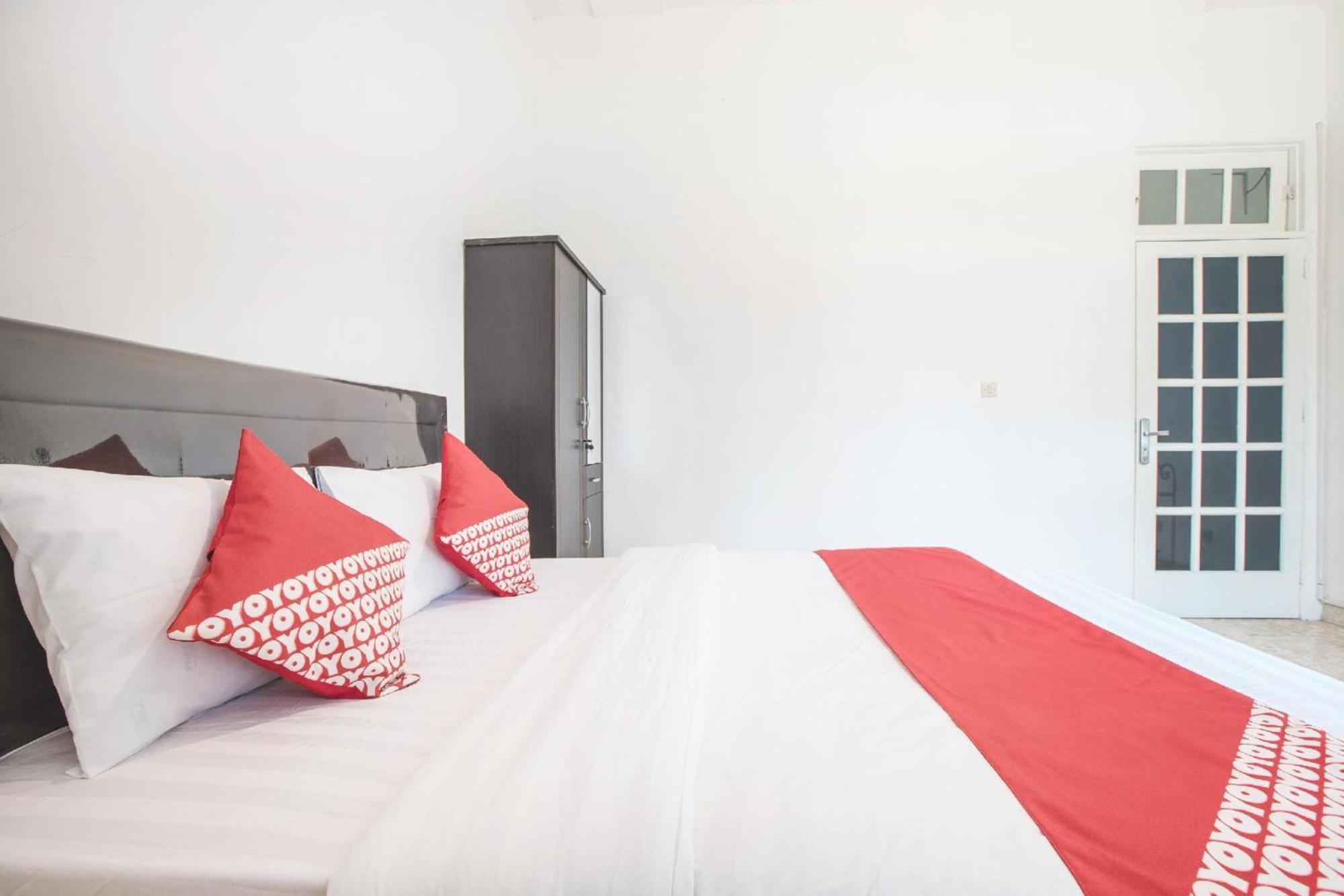 OYO 332 Residence G17 Kemang Jacarta Exterior foto