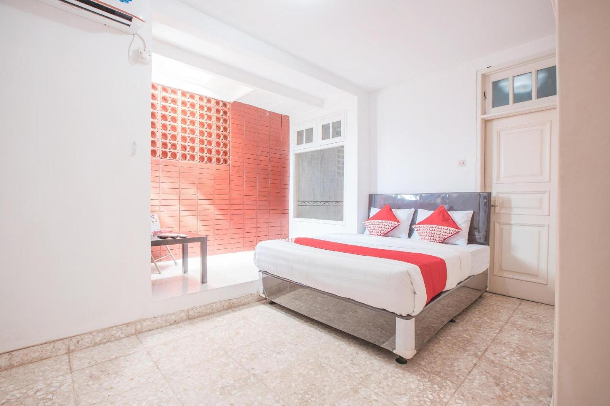 OYO 332 Residence G17 Kemang Jacarta Exterior foto